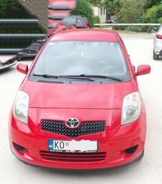 Toyota - Yaris - 1.3