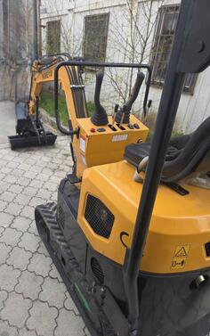Ostalo - CRAWLER KME 10