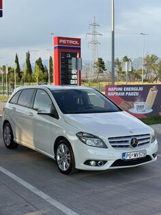 Mercedes Benz - B 180 - b180