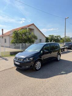 Volkswagen - Touran - 2.0 TDI TREND LINE BLUEMOTION