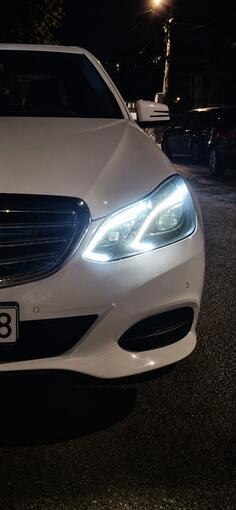 Mercedes Benz - E 250 - E 250
