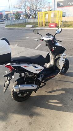 NAS - skay supersport 4