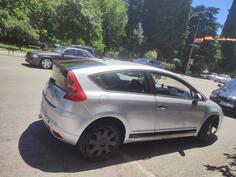 Citroen - C4 - coupe {HDi}
