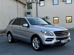 Mercedes Benz - ML 250 - 250