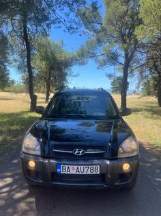 Hyundai - Tucson - 2.0 crdi