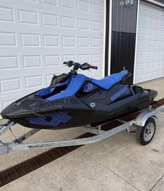 Sea-Doo - Spark Trixx