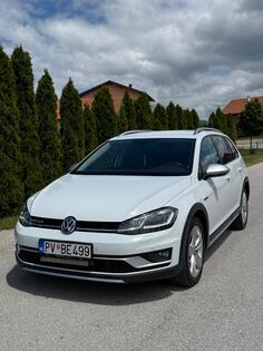 Volkswagen - Golf 7.5 - ALLTRACK 2.0 135KW 4MOTION