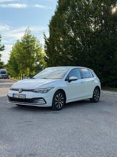 Volkswagen - Golf 8 - 2.0 TDI