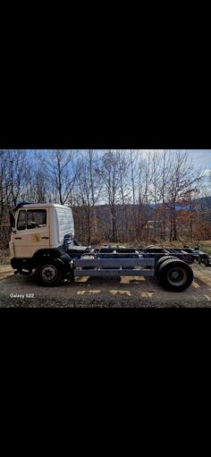 Mercedes Benz - 15 20L