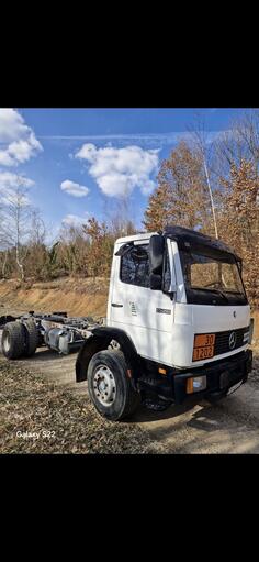 Mercedes Benz - 15 20L
