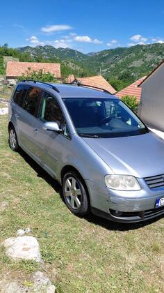 Volkswagen - Touran - 2.0 TDI