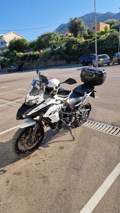 Benelli - TRK 502X