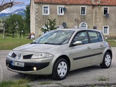 Renault - Megane - 16V