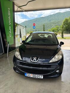 Peugeot - 207 - 1.6 HDI