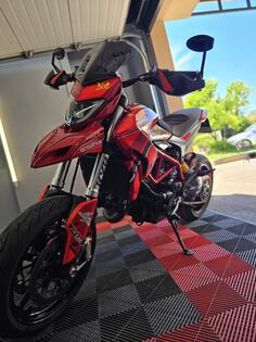 Ducati - hypermotard