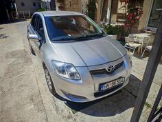 Toyota - Auris - 1.4 D4D