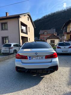 BMW - 530 - 530