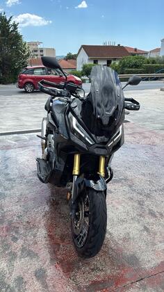 Honda - xadv750