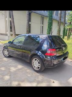 Volkswagen - Golf 4 - 1.6 benz 16v