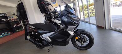 Voge - SR1 Adv