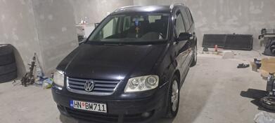 Volkswagen - Touran - 2.0tdi