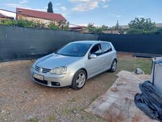 Volkswagen - Golf 5 - 1.9
