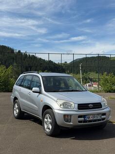 Toyota - RAV 4 - 2000 benz plin.