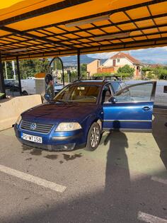 Volkswagen - Passat - 1.9 77