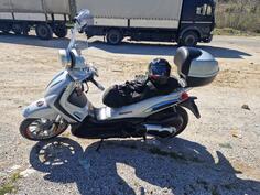 Piaggio - beverly 500