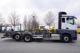 Mercedes Benz - Actros 2540 6x2 / 40.000 km / kabina za 5 osoba / BDF / 6 jedinica kamionska šasi...