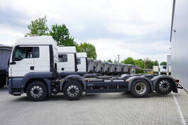 MAN - TGS 35.420 8×2 / šasija 6,4 m / 3 upravljive osovine / ADR AT / 3 jedinice kamionska šasija...