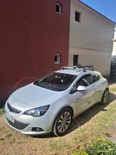 Opel - Astra - 2.0 cdti