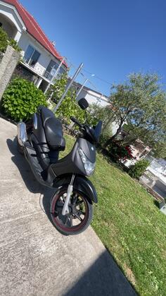 Piaggio - beverly 250ie
