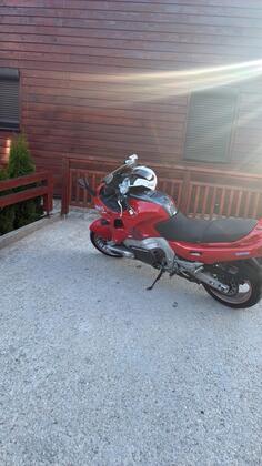 Yamaha - GTS