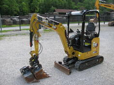 CAT - Mini bager Caterpillar 301.7CR POWERTILLT 2 kašike 450 sati