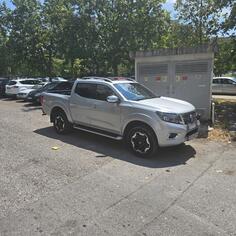 Nissan - Navara - 2.3