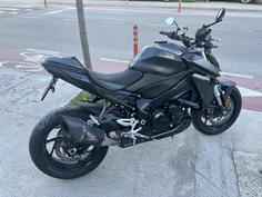 Suzuki - GSX-S 2022