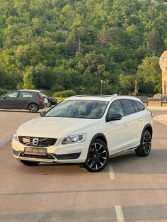 Volvo - V60 - V60 CROSS COUNTRY D4 AWD