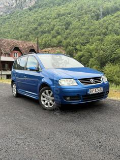 Volkswagen - Touran - 2.0 TDI