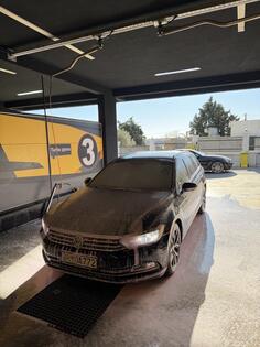 Volkswagen - Passat - 2.0 TDI