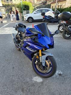Yamaha - YZF-R6