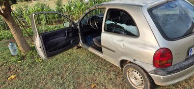 Opel - Corsa - 1.0