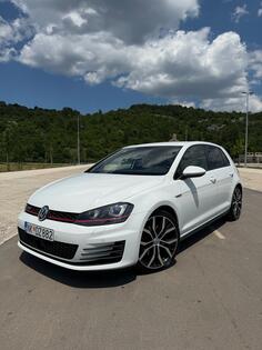 Volkswagen - Golf GTI - 2.0 TSI