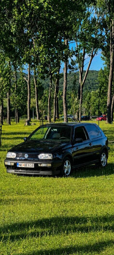 Volkswagen - Golf 3 - 1.6 74kw