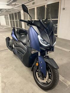 Yamaha - XMAX