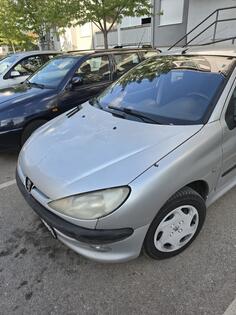 Peugeot - 206 - 2.0 hdi