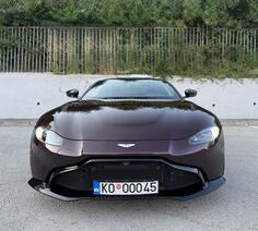 Aston Martin - Vantage - V8 4.0 Hand Built