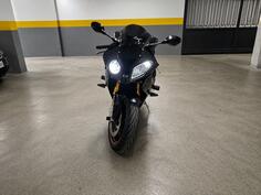 BMW - S1000RR