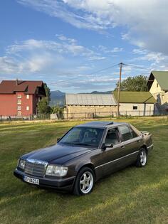 Mercedes Benz - E 250 - 2.5