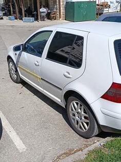 Volkswagen - Golf 4 - 1,6